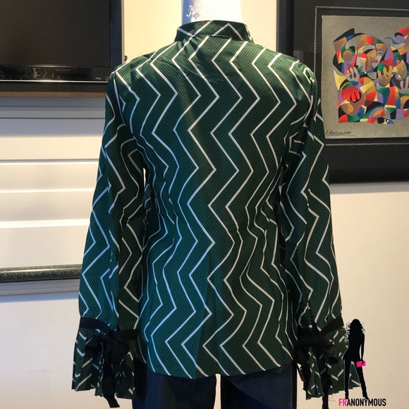 Style Mafia Green Long Sleeve Blouse - Picture 4 of 4